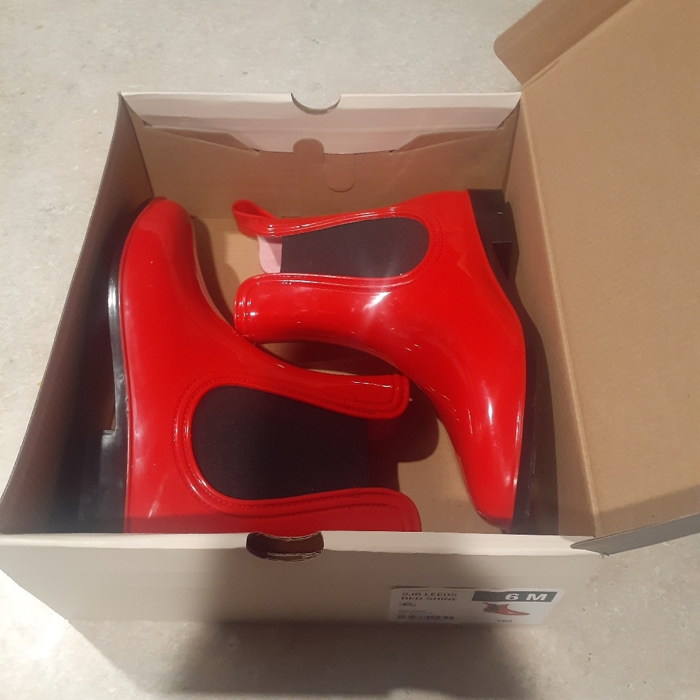 Red boots
